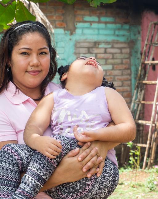 Una madre con su hijo