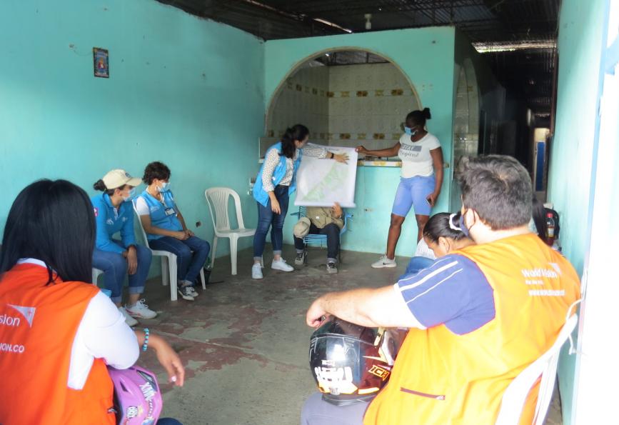 Un taller de participación comunitaria en Cali (Colombia)