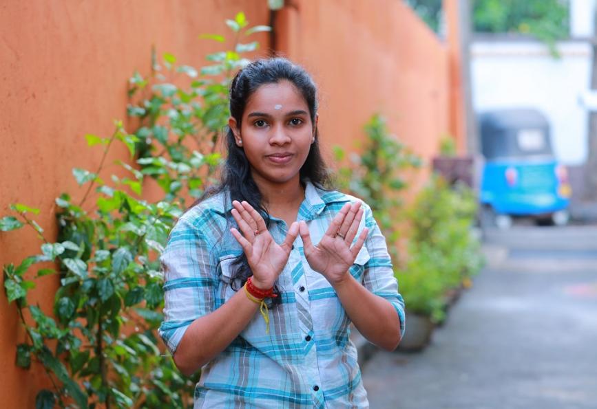 Shiwakumar Dhanushini, voluntaria comunitaria en Colombo, India