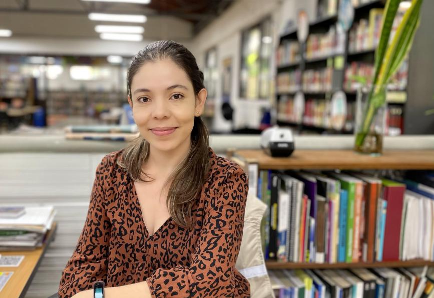  Sandra Valencia, Jefa de Servicio de la Biblioteca de Santa Cruz
