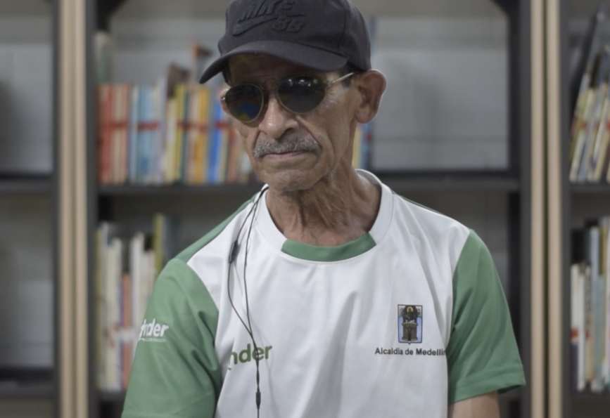 Rogelio Zapata -Miembro del Club de Lectura Diferente